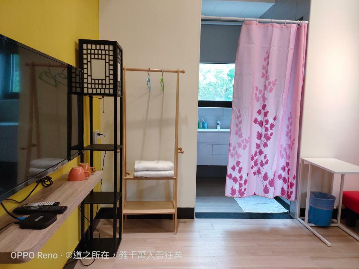 Jinning 禾心居he Xin Ju Homestay מראה חיצוני תמונה